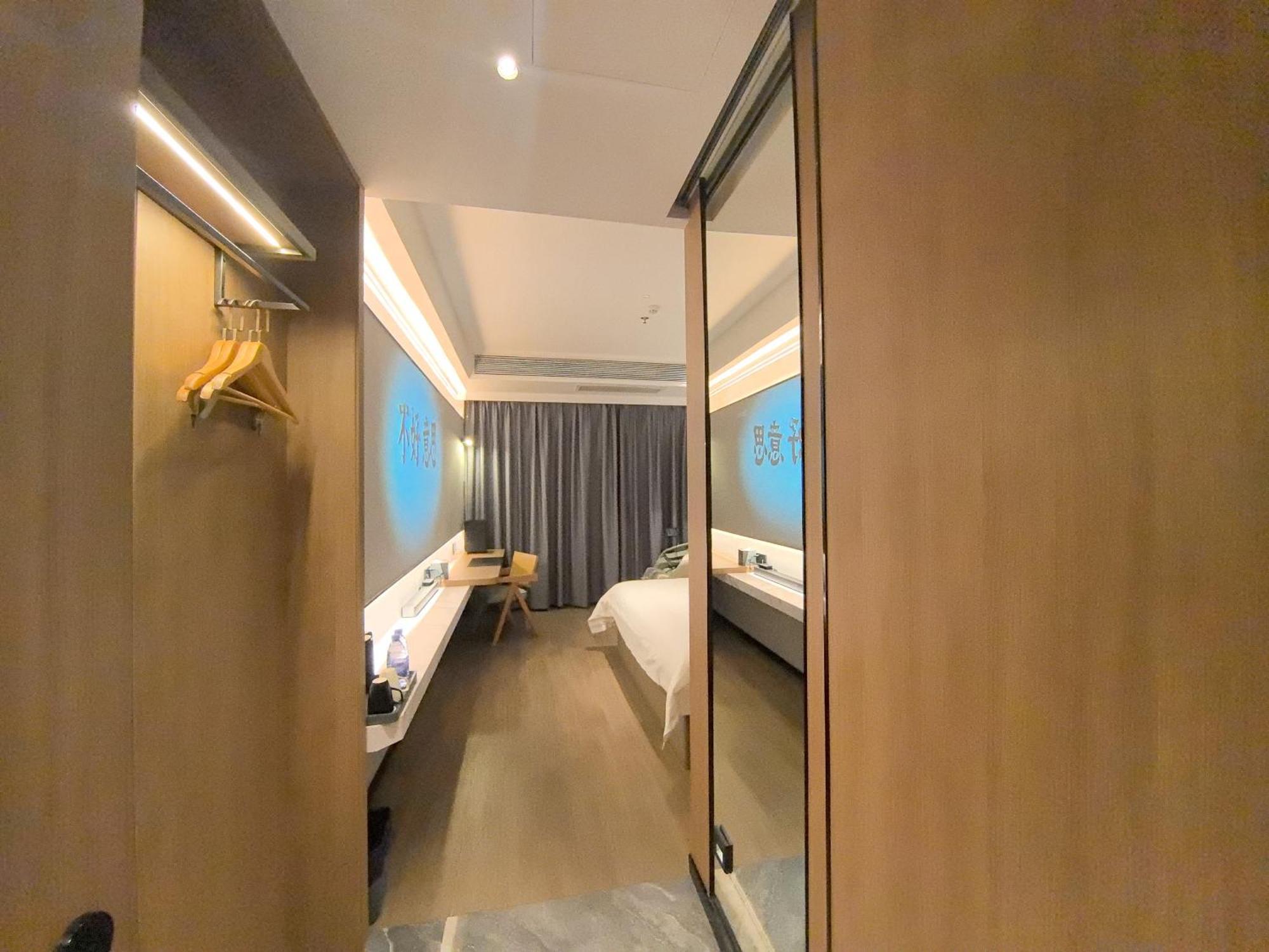 Luyue Hotel Movie Hotel Huaqiangbei Convention And Exhibition Center Branch شينزين المظهر الخارجي الصورة