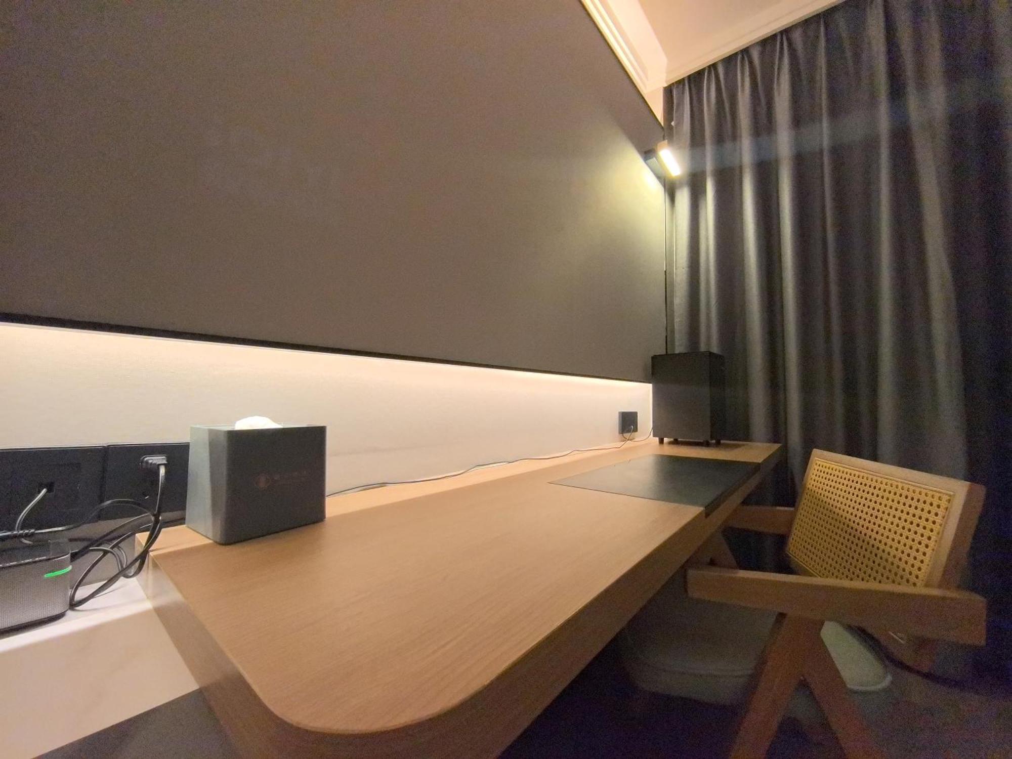 Luyue Hotel Movie Hotel Huaqiangbei Convention And Exhibition Center Branch شينزين المظهر الخارجي الصورة