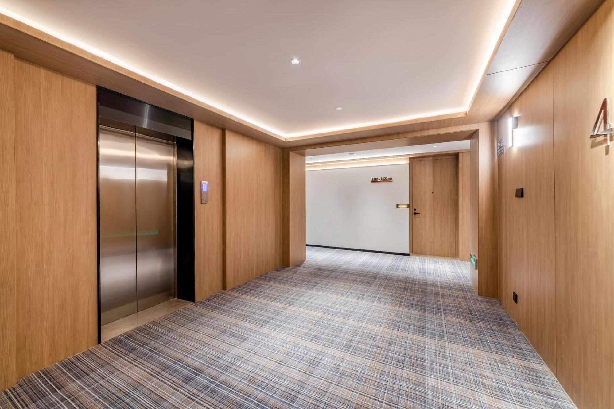 Luyue Hotel Movie Hotel Huaqiangbei Convention And Exhibition Center Branch شينزين المظهر الخارجي الصورة