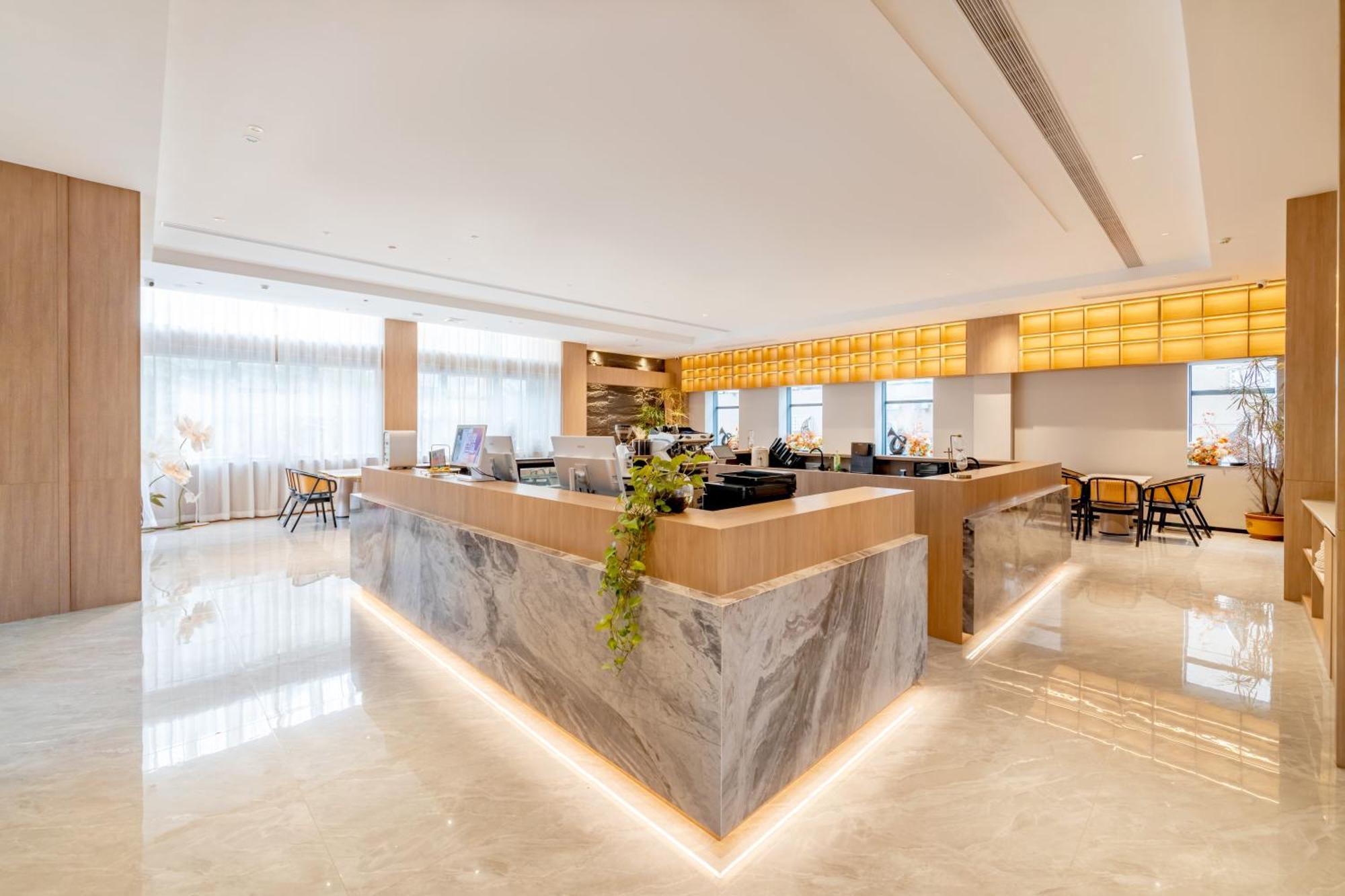 Luyue Hotel Movie Hotel Huaqiangbei Convention And Exhibition Center Branch شينزين المظهر الخارجي الصورة