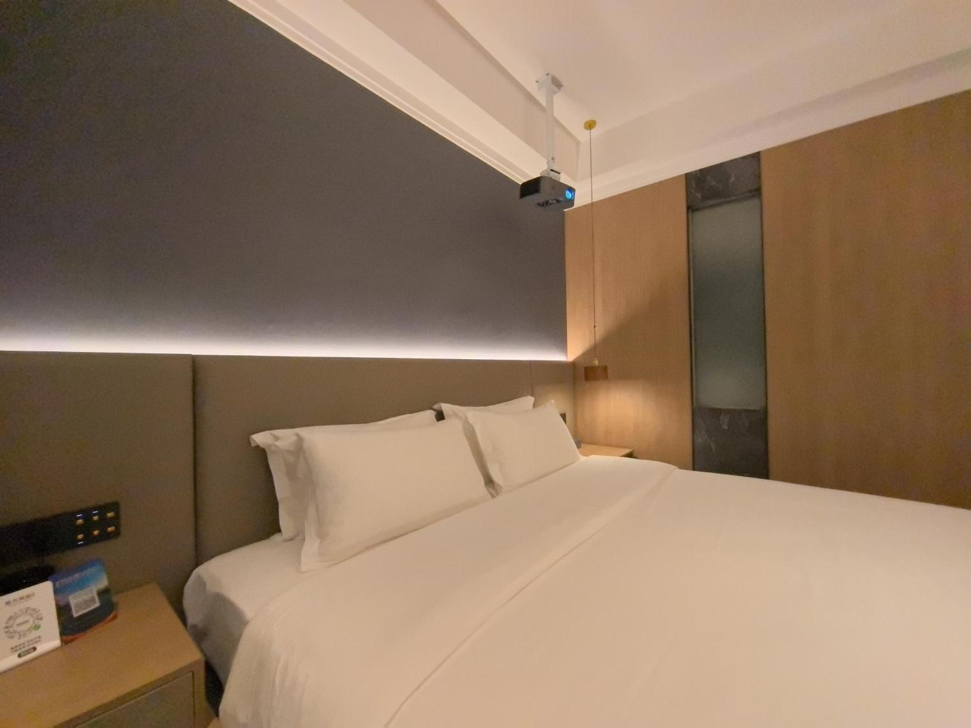 Luyue Hotel Movie Hotel Huaqiangbei Convention And Exhibition Center Branch شينزين المظهر الخارجي الصورة