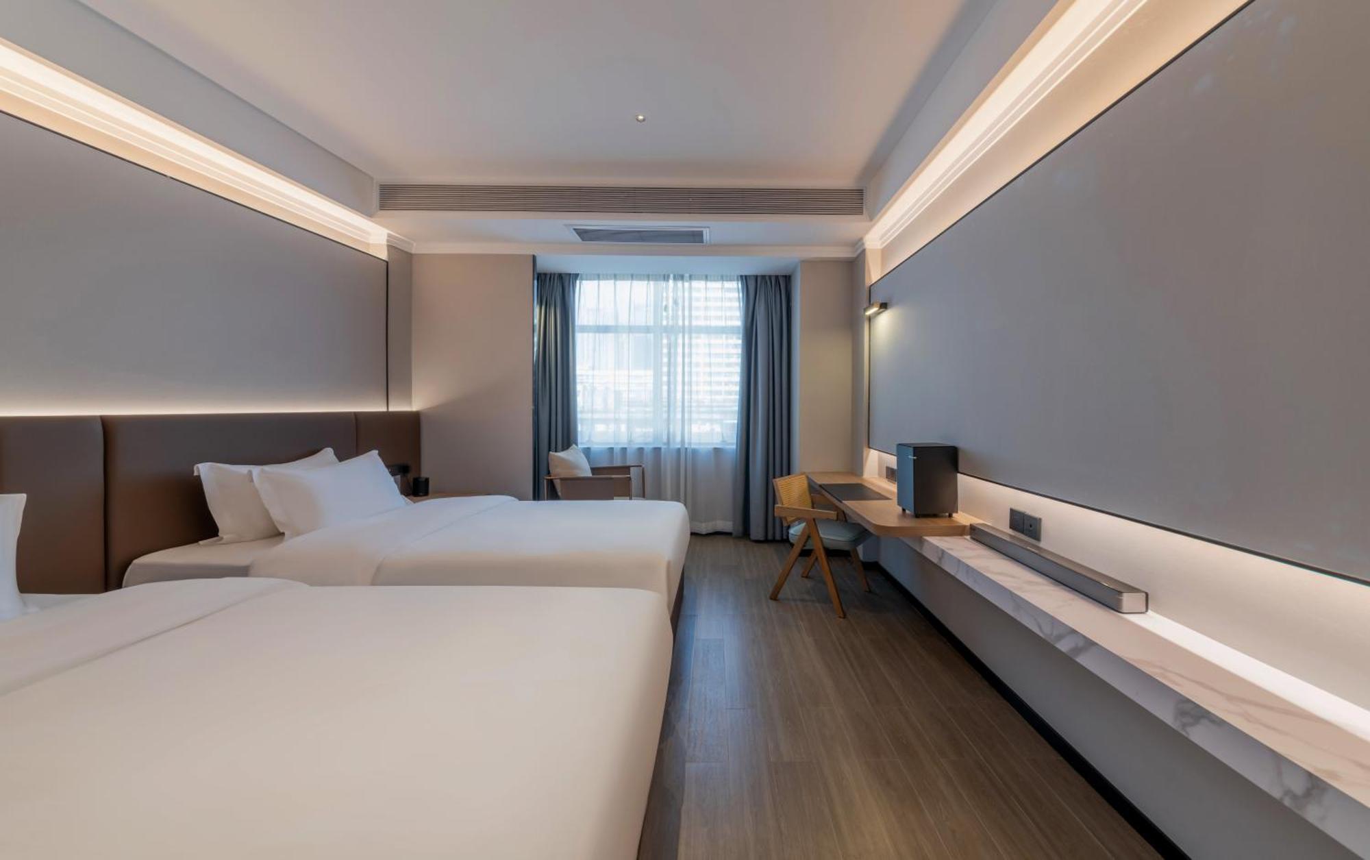 Luyue Hotel Movie Hotel Huaqiangbei Convention And Exhibition Center Branch شينزين المظهر الخارجي الصورة