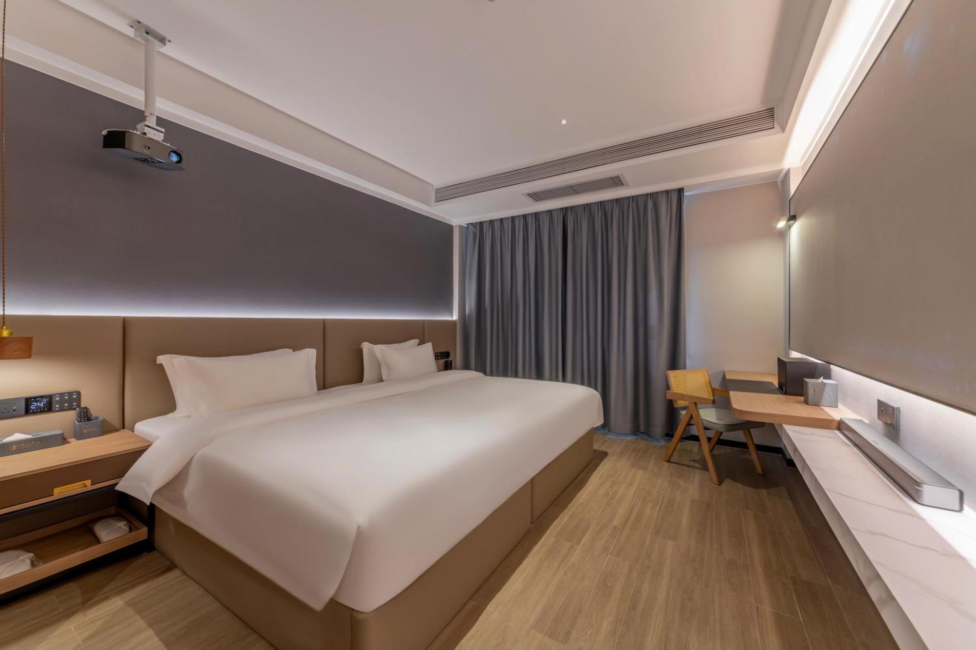 Luyue Hotel Movie Hotel Huaqiangbei Convention And Exhibition Center Branch شينزين المظهر الخارجي الصورة